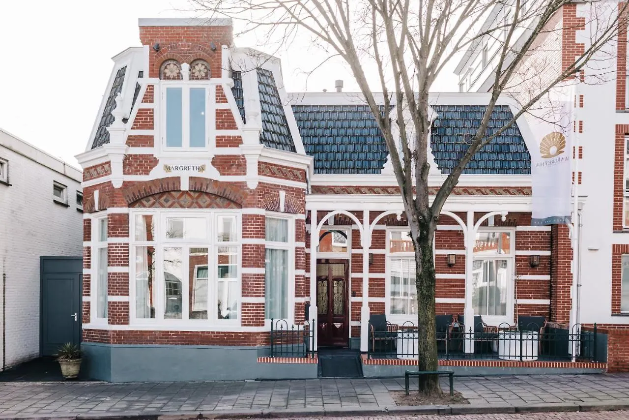 Boutique Hotel Margretha contacts