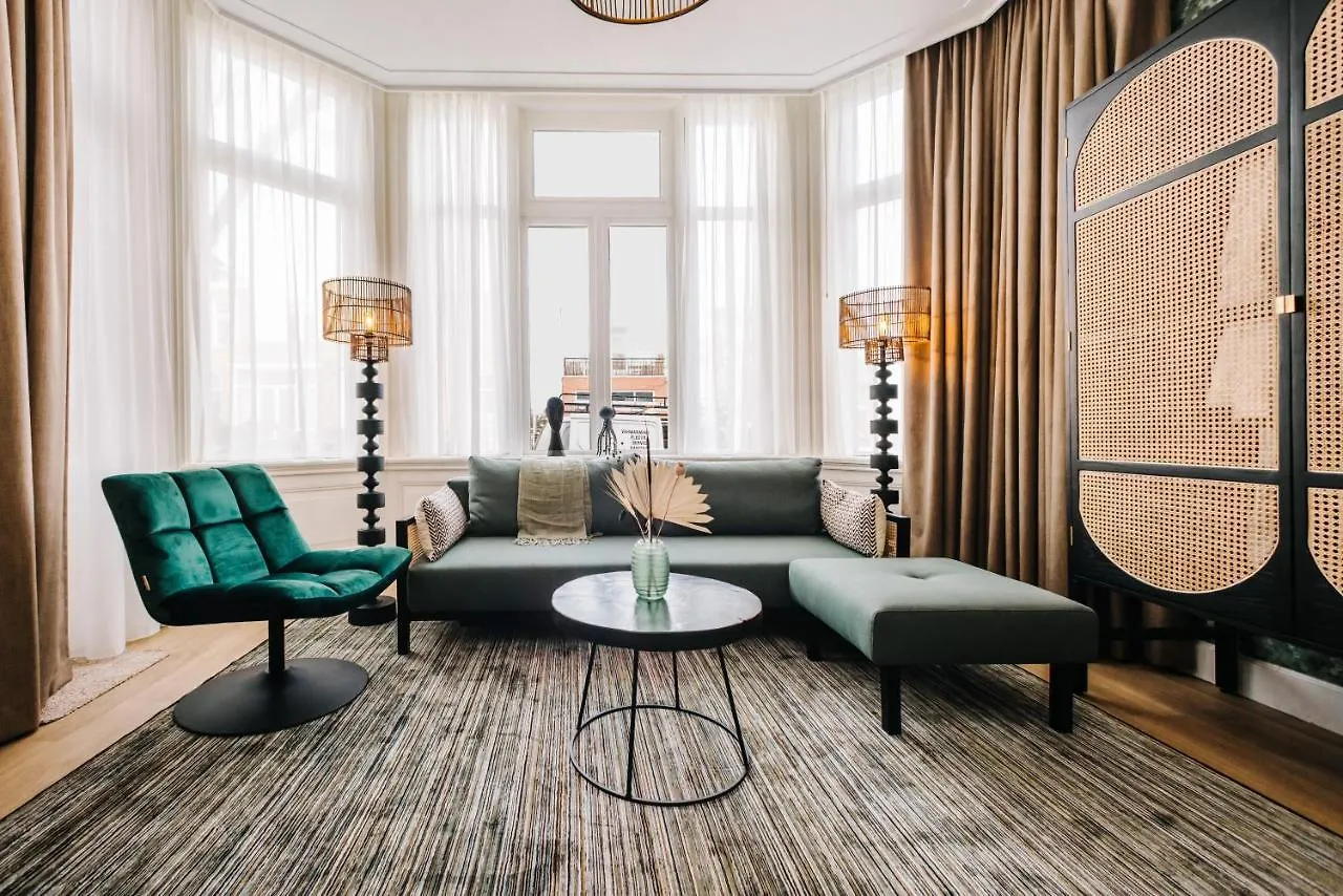 Boutique Hotel Margretha Zandvoort 4*,
